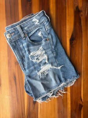 AMERICAN EAGLE Super Stretch Distressed High-Rise Denim Shorts - Blue